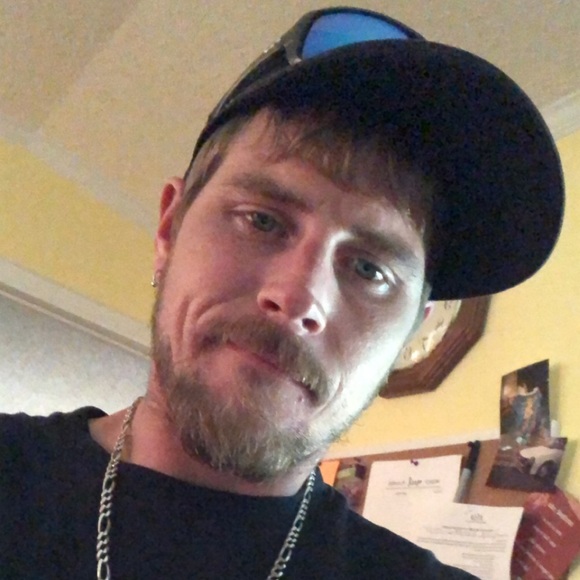 Meet your Posher, Daniel - Picture 1 of 1